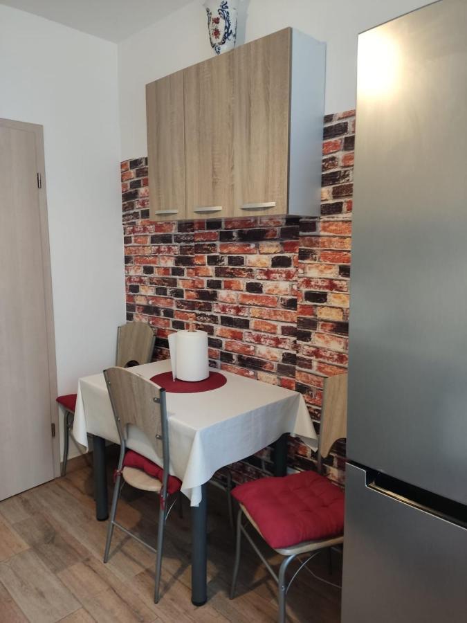 Cozy Apartment In Rasnov Exterior photo